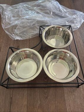 3-Bowl Stainless Steel Pet Feeding Station with Black Metal Stand